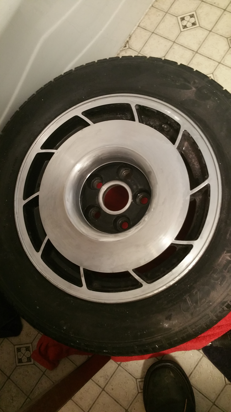 Illustration for article titled Wheel Detailing